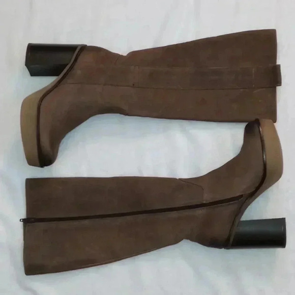 MANAS Leather platform heeled boots - Picture 5 of 11